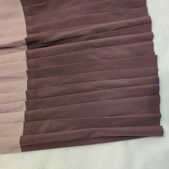 ATHLETA. Pink and Brown Women's Top - Picture 3 of 10